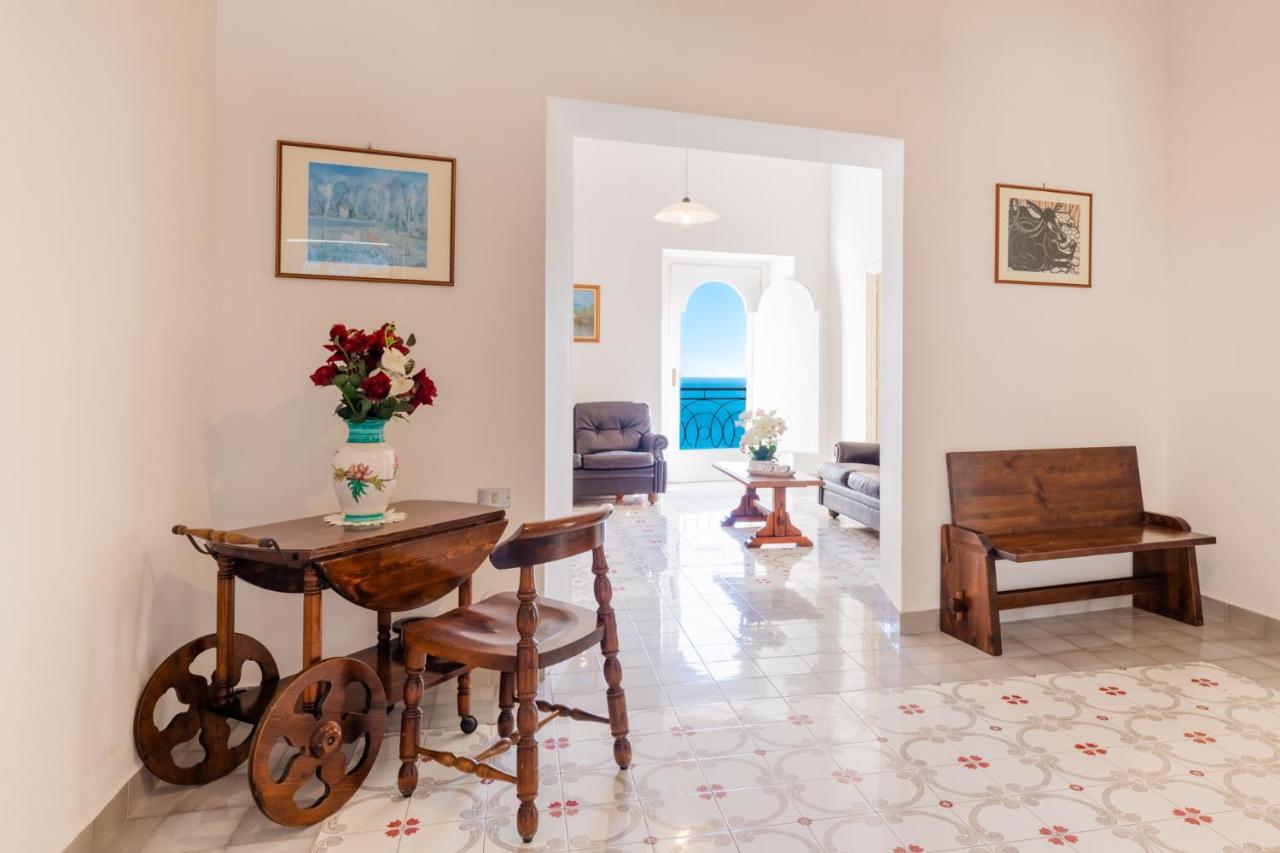 Residence Villa Rosa ราเวลโล ภายนอก รูปภาพ
