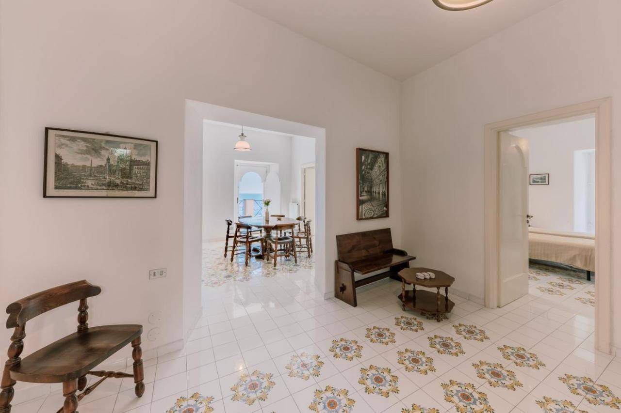Residence Villa Rosa ราเวลโล ภายนอก รูปภาพ